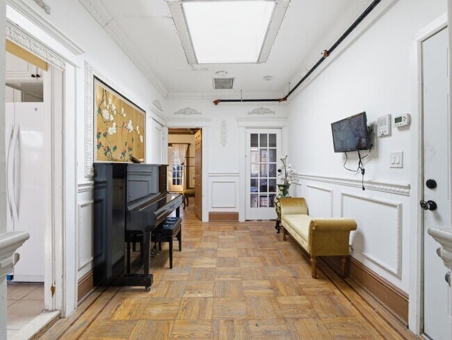 Foto del edificio - 1012 Palisade Ave