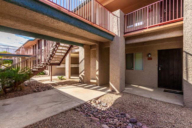 Building Photo - Remodeled 2-Bedroom, 2-Bath Condo in Prime...