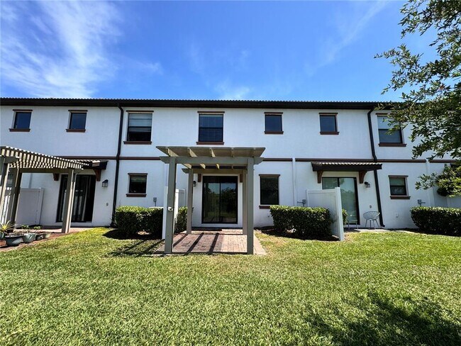 Foto del edificio - 1252 Royal St. George Blvd