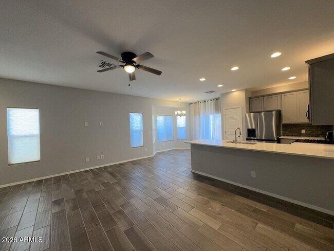 Foto del edificio - 3828 Big Bend St