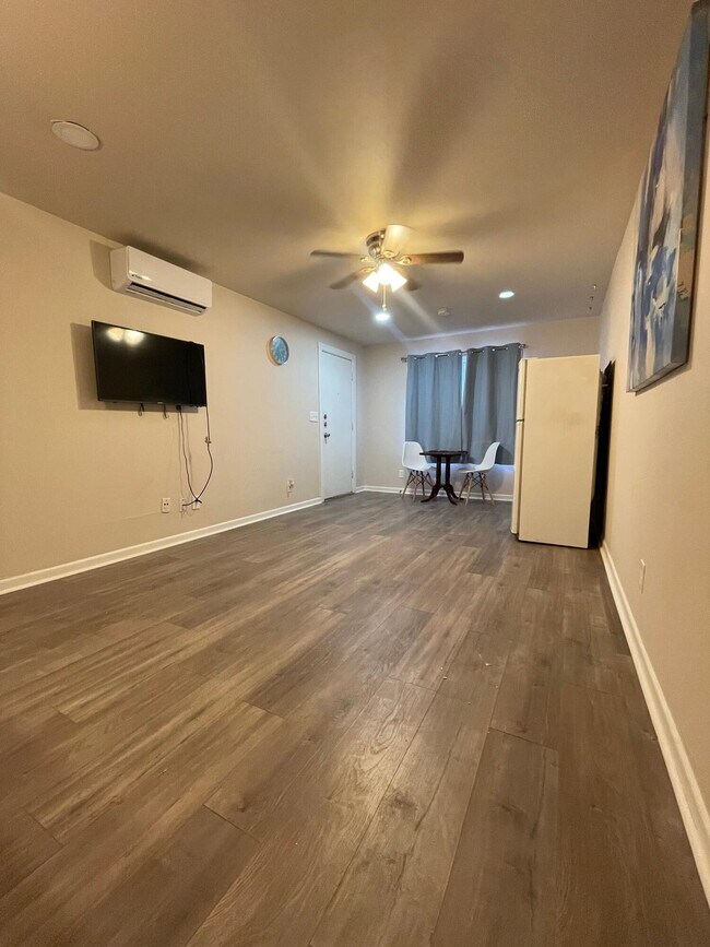 Foto del edificio - 3407 32nd St