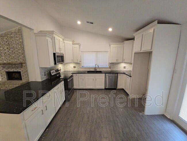 Foto del edificio - 16 N Circlewood Glen