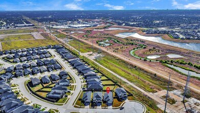 Building Photo - 21111 Vancherry Dr