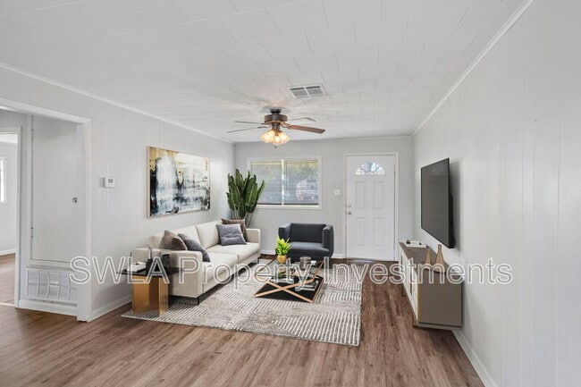 Building Photo - 732 Murbelle Rd