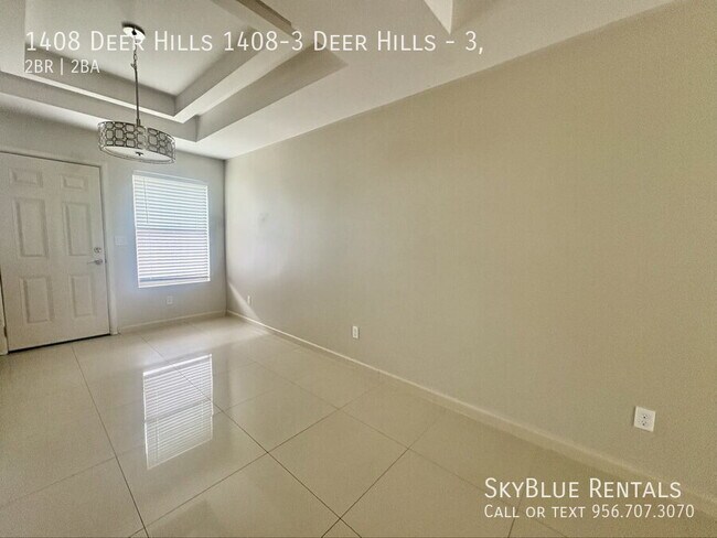 Foto del edificio - 1408 Deer Hls