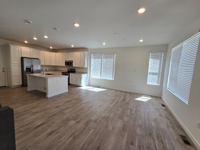 Foto del edificio - 4374 Timnath Pkwy