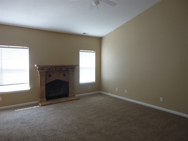 Building Photo - 10401 Sand Creek Blvd