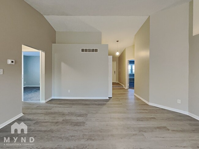 Foto del edificio - 5746 Prestonwood Dr