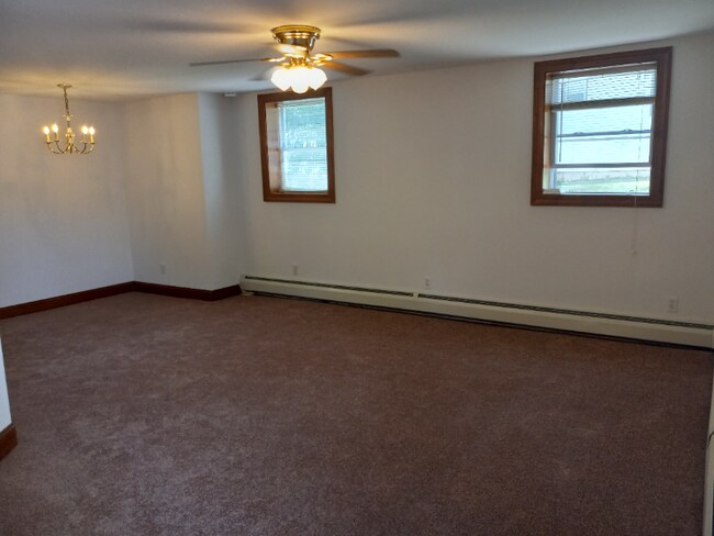 Building Photo - 432 Blair Mill Rd