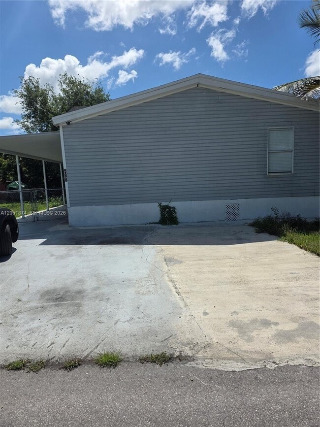 Building Photo - 19800 SW 180th Ave