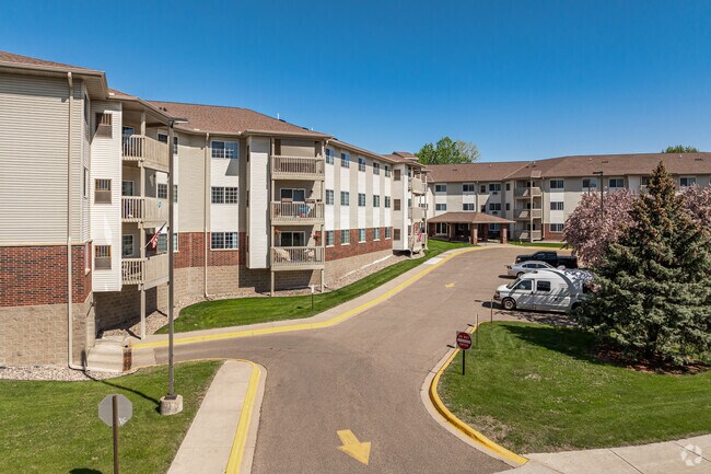 Foto del edificio - Realife Cooperative of Mounds View