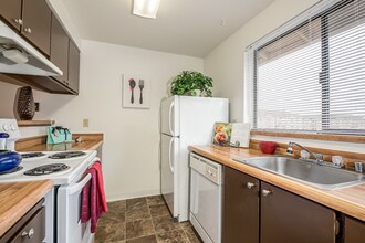 Interior Photo - Crystal Springs Apartments