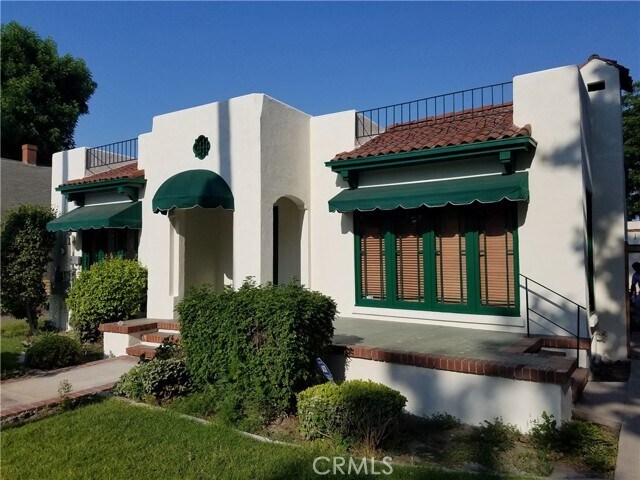 Foto principal - 454 S Glassell St