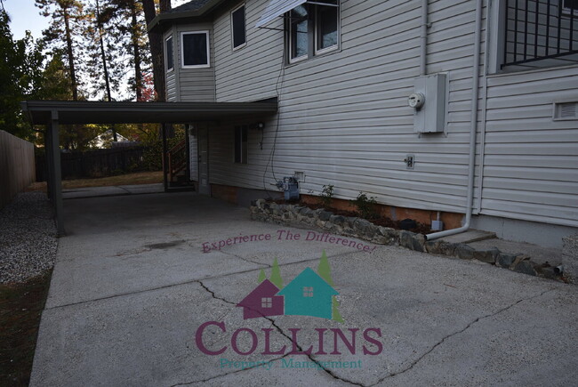 Building Photo - Close to Downtown Grass Valley