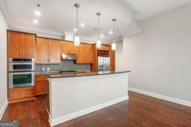 Foto del edificio - 270 17th St NW