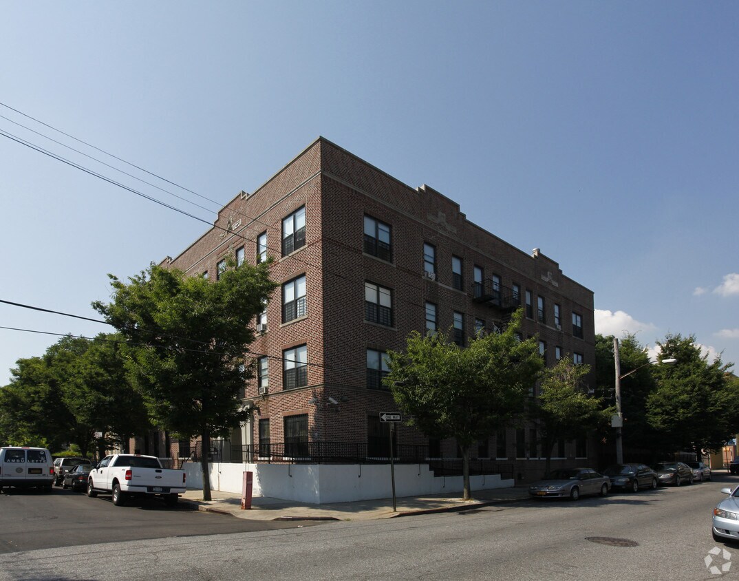 Primary Photo - Belmar Court