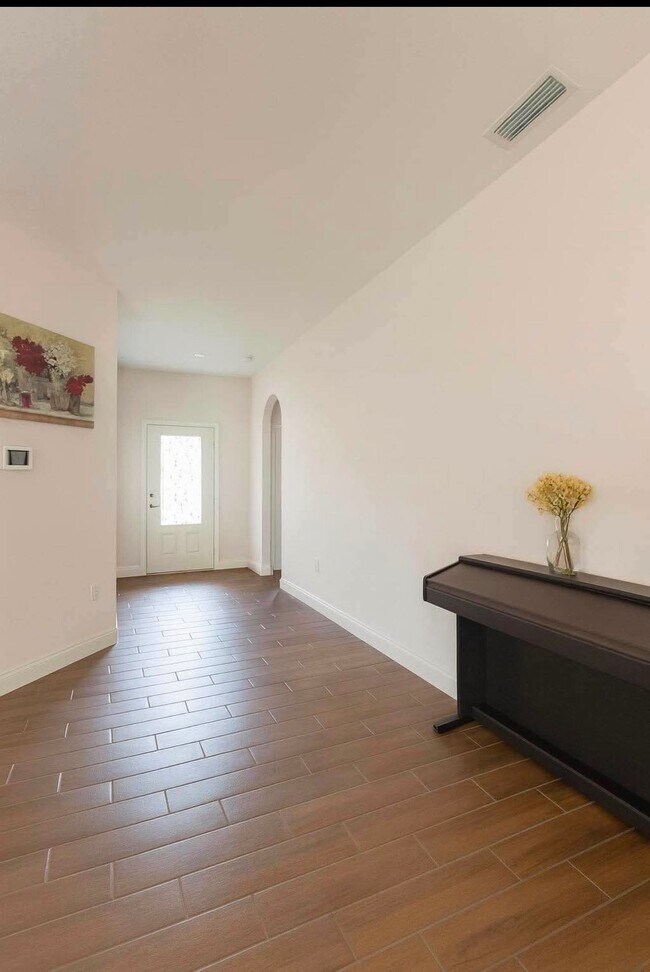 Foto del edificio - 1602 Minnow Ln