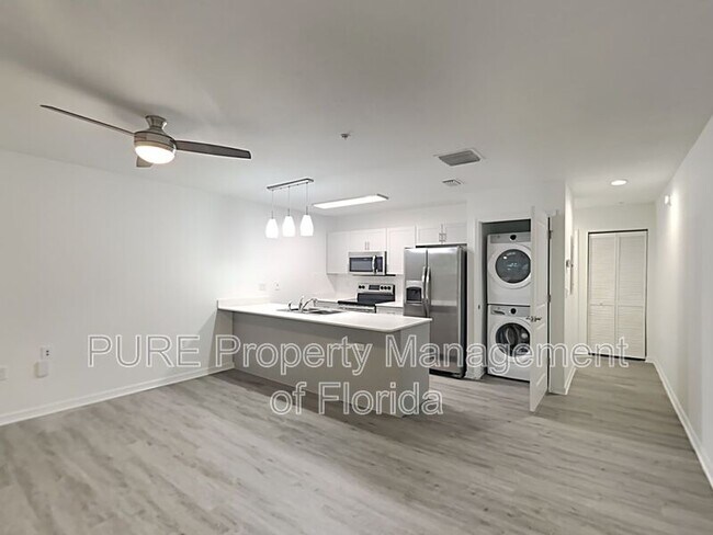 Foto del edificio - 318 NE 7th Terrace