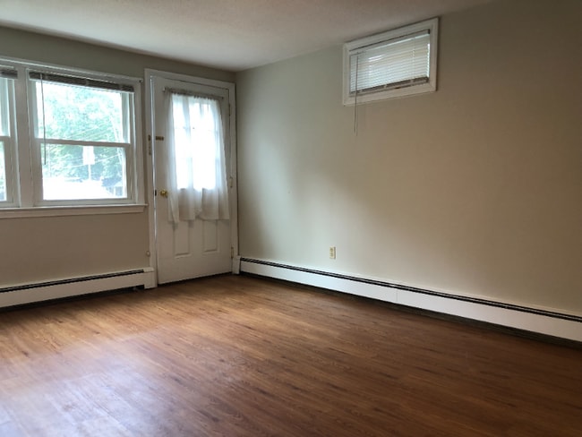 Foto del edificio - 1233 Main St