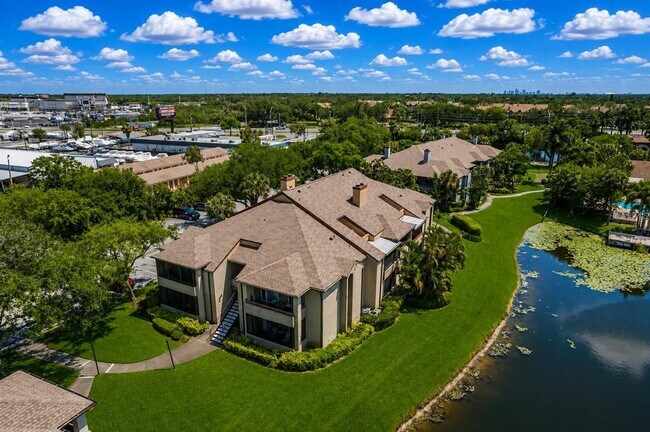 Foto del edificio - 10263 Gandy Blvd N