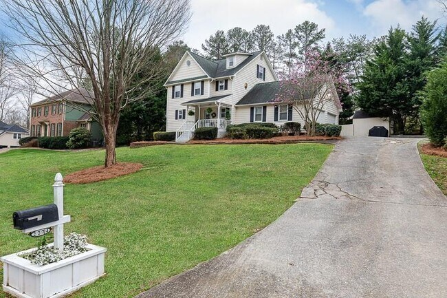 Building Photo - 2274 Woods Field Ln NE