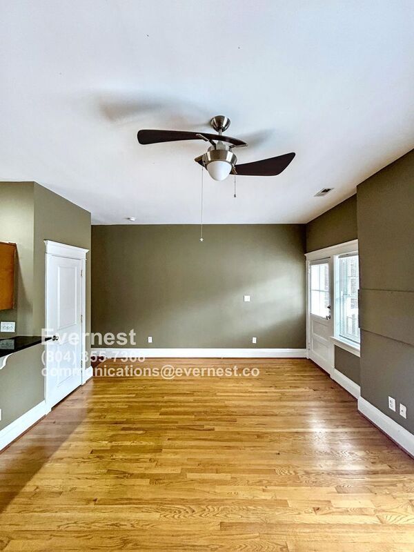 Foto del edificio - 11 E Grace St