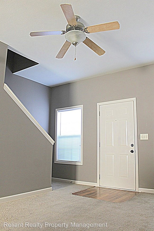 Building Photo - 1209 Ashridge Dr