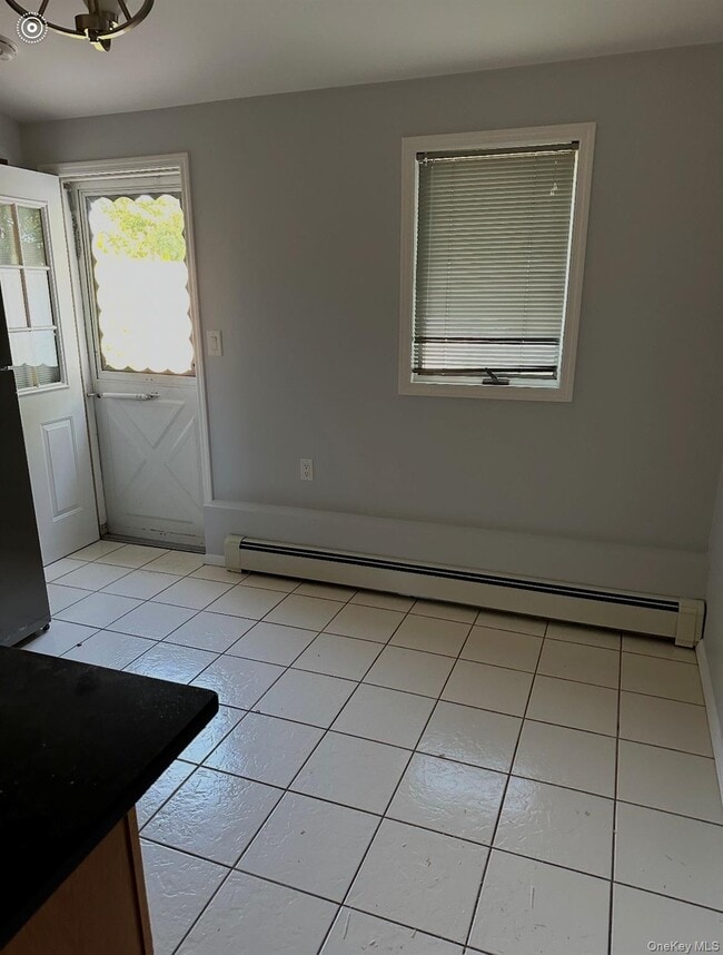 Building Photo - 119 Miramar Ave