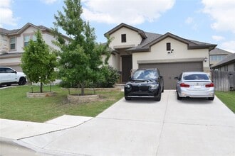 Building Photo - 133 Birkshire Dr