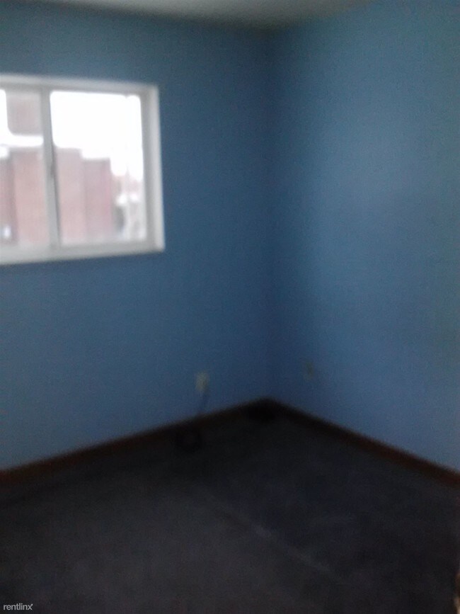 Building Photo - 3 br, 1 bath House - 8285 Packard Ave