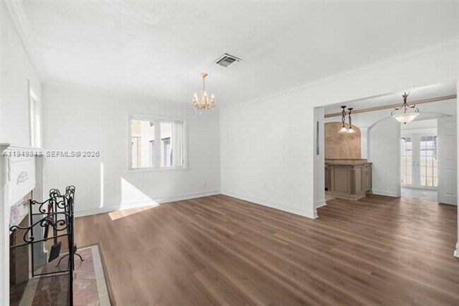 Foto del edificio - 3411 SW 27th St