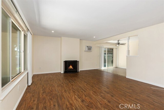 Building Photo - 10715 Droxford St