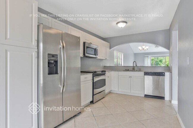 Foto del edificio - 8252 Cascade Oaks Dr