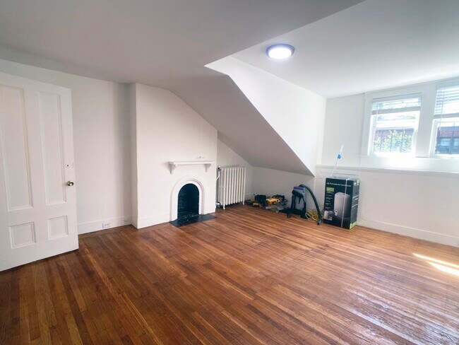 Foto del edificio - 100 Charles St