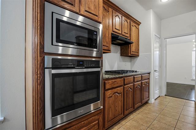 Building Photo - 13463 Four Willows Dr
