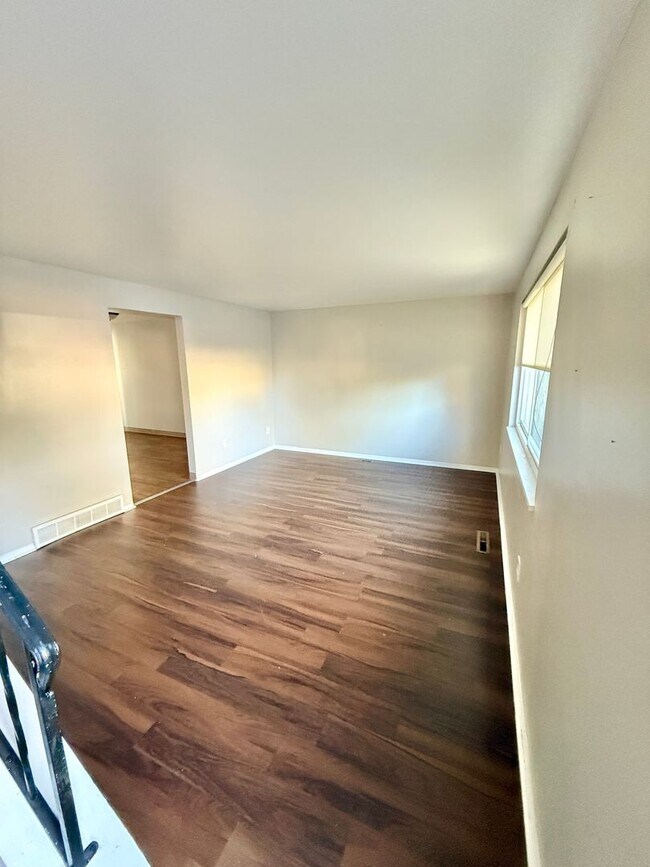 Photo - 1209 Delaware Dr Apartment