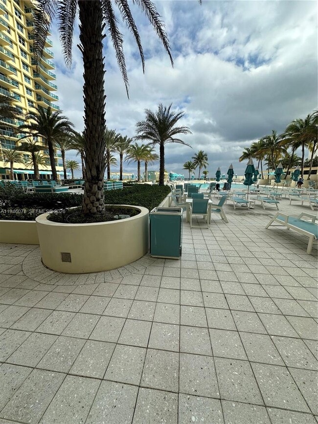 Foto del edificio - 2501 S Ocean Dr