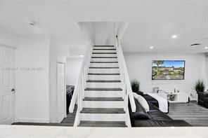 Foto del edificio - 33 NW 81st Ave