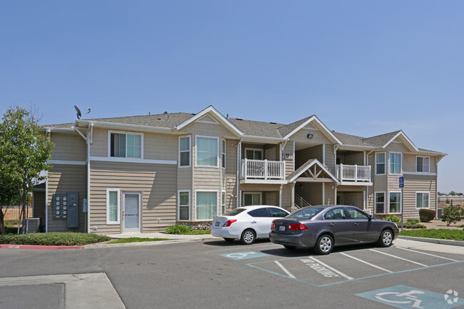 Sequoia Village Apartments