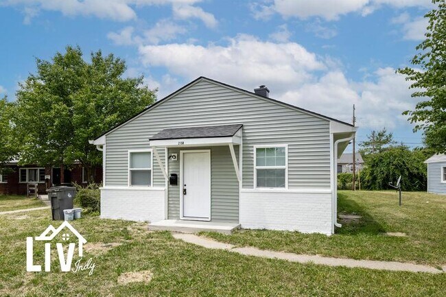 Building Photo - 2156 N Kenyon St