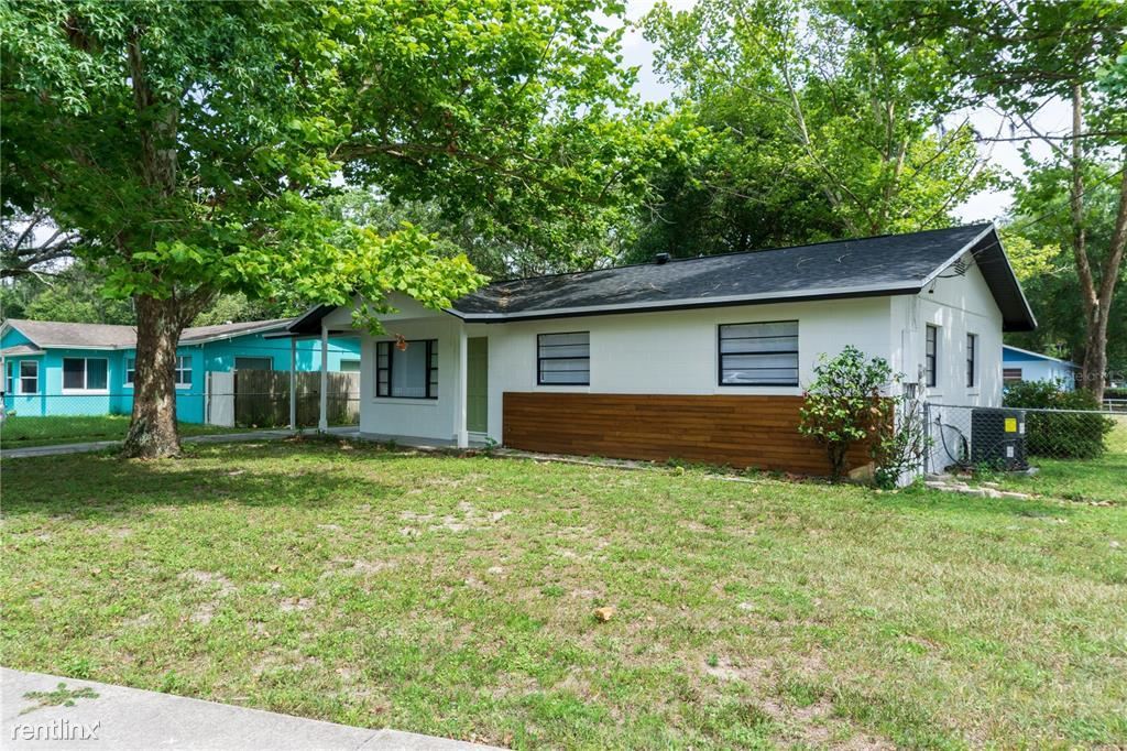 1506 E Pine Ave, Mount Dora, FL 32757 House Rental in Mount Dora, FL