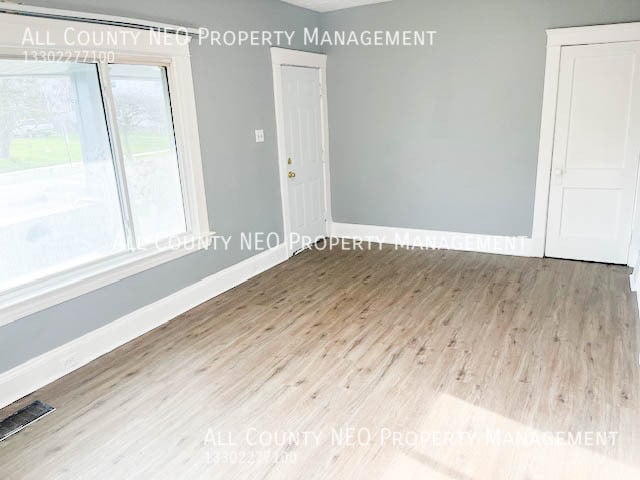 Foto del edificio - 3310 E 134th St