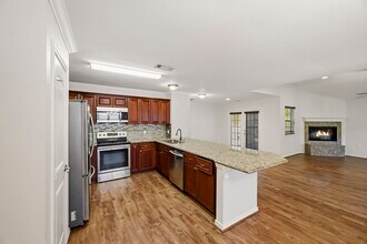Building Photo - 16250 Indian Mill Dr