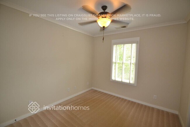 Foto del edificio - 3124 Cunningham Ln