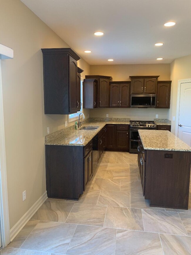 Kitchen - 2903 Mediterra Ln