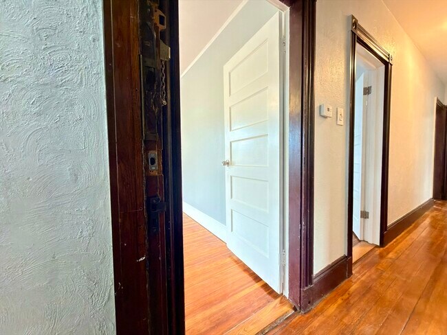 Foto del edificio - 18 Harold Park