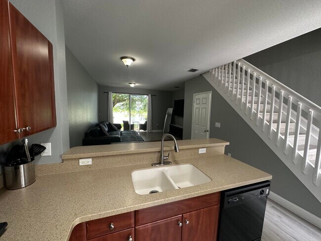 Building Photo - 4163 Napoli Lake Dr