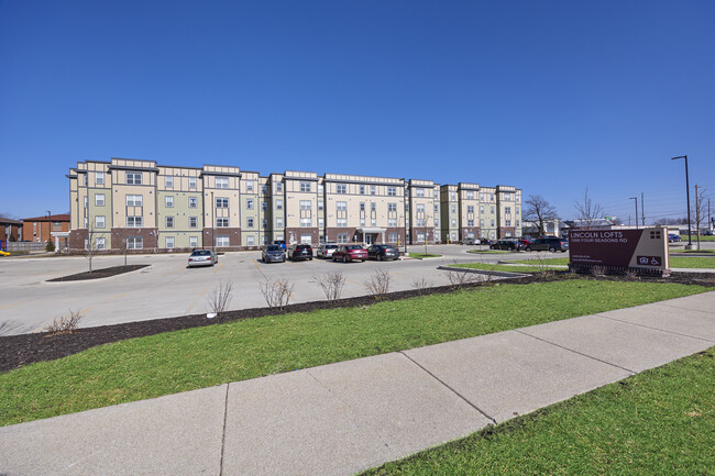 Foto del edificio - Lincoln Lofts