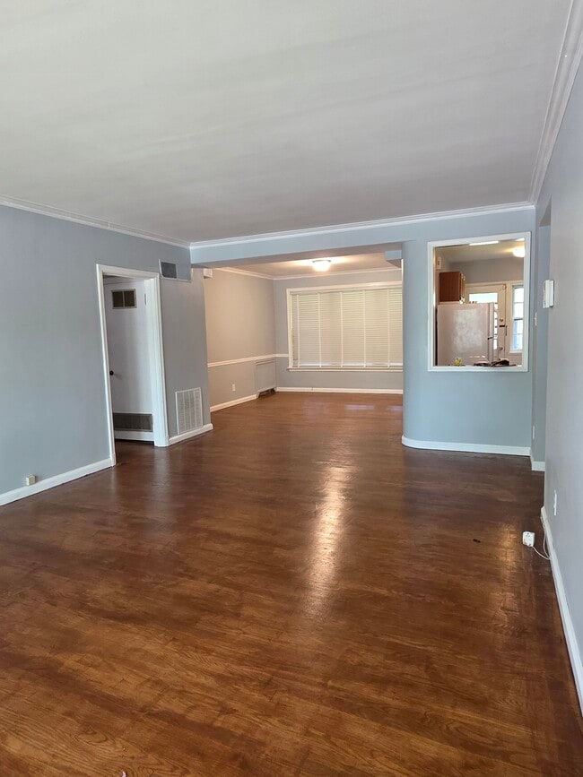 Foto del edificio - 8241 Delmar Blvd