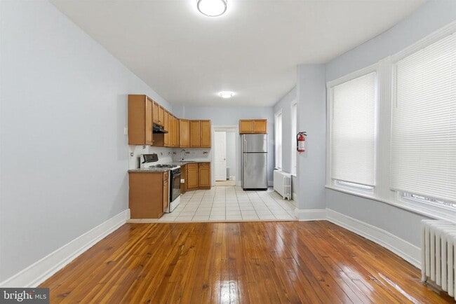 Building Photo - 5538 Chancellor St